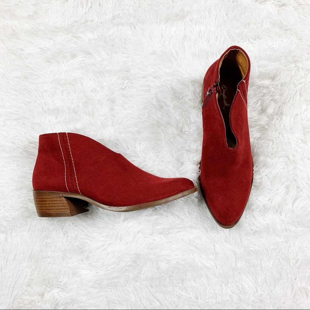 QUPID Red Suede Ankle Booties Size 6